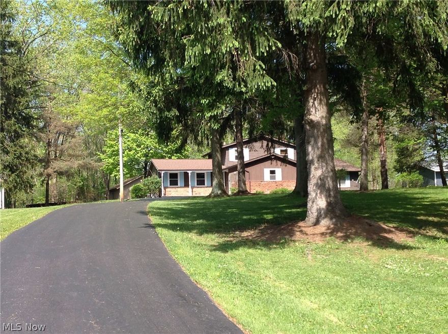 Very well maintained  3 bedroom split with only two steps to family room. Also 2 bedroom inlaw suite with separate entrance.  Heated pole barn with concrete floors.   New septic in 2014. Roof  7 years old. Newer windows. Set back off the road for privacy.  Half basement with more storage and built in closets. Skylit heated sunroom looks out to wooded private yard. A total of 5 bedrooms and 3 full baths. 3 car garage. 2 attached and 1 detached.
Very unique situation for the right buyer!!!