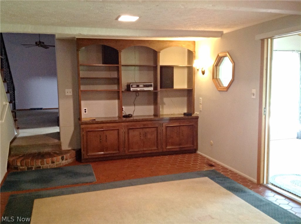 Cave Road - Residential