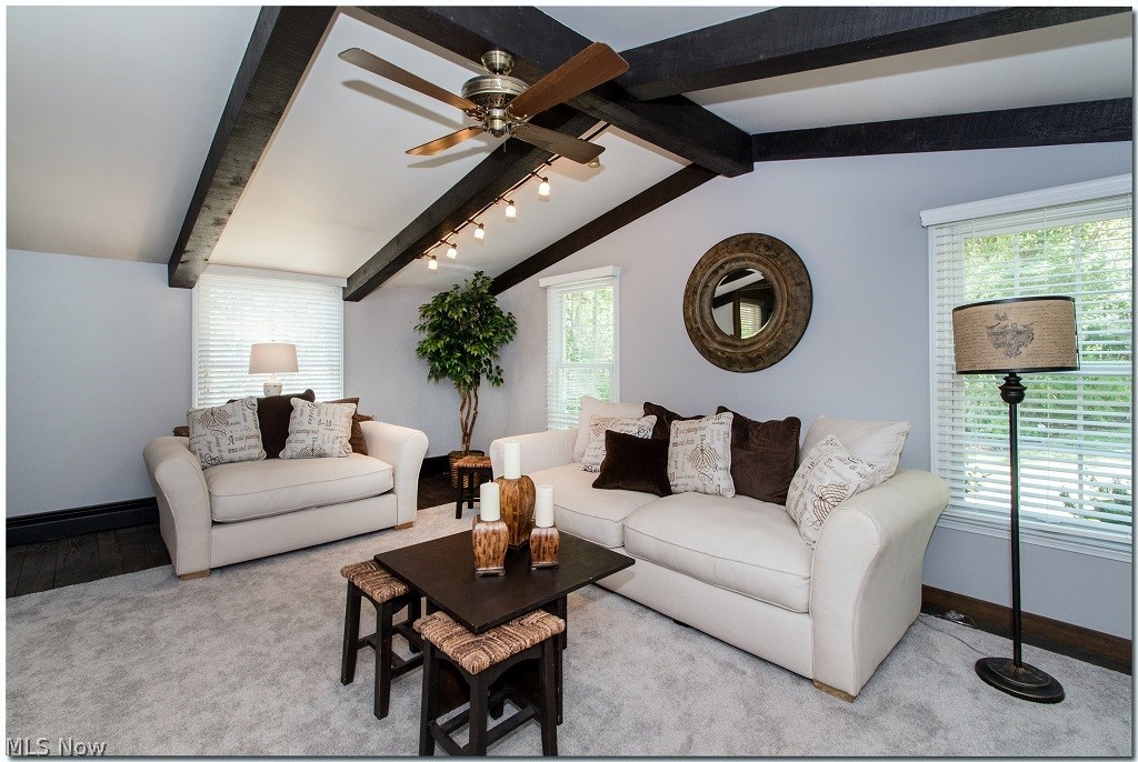 Munson 03 - Residential