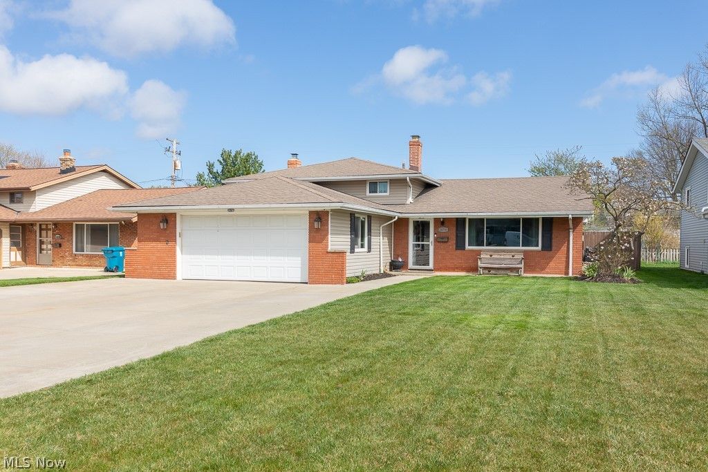 Photo of 24798 Mitchell Drive, North Olmsted, OH 44070 (MLS # 5199390)