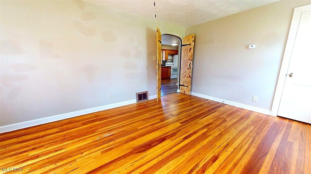 107 Bailey Drive Dr, Marietta, Ohio image 2
