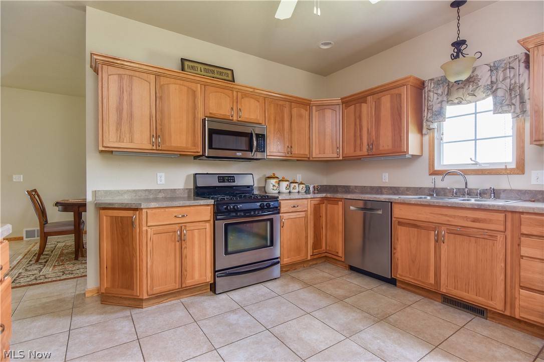 Lakes/Sharrott Hill Condo - Residential