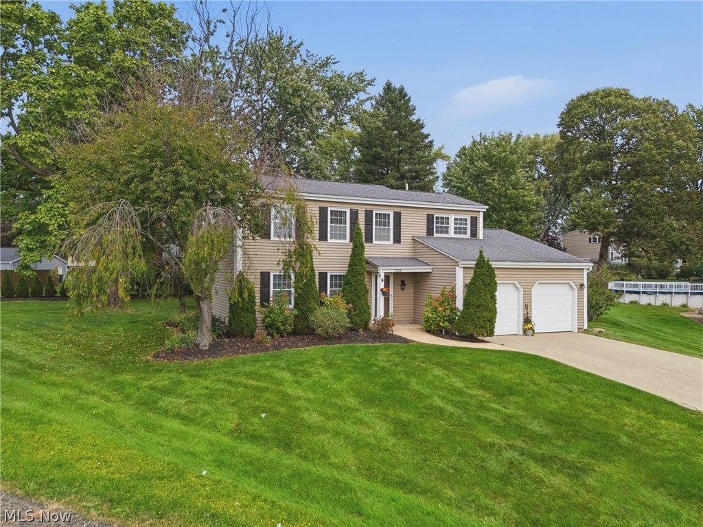 5224 Oakbriar Circle NE