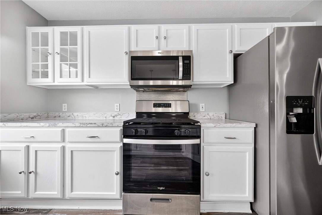 Waters Edge Condo Ph V - Residential