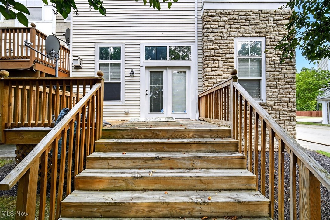 Waters Edge Condo Ph V - Residential