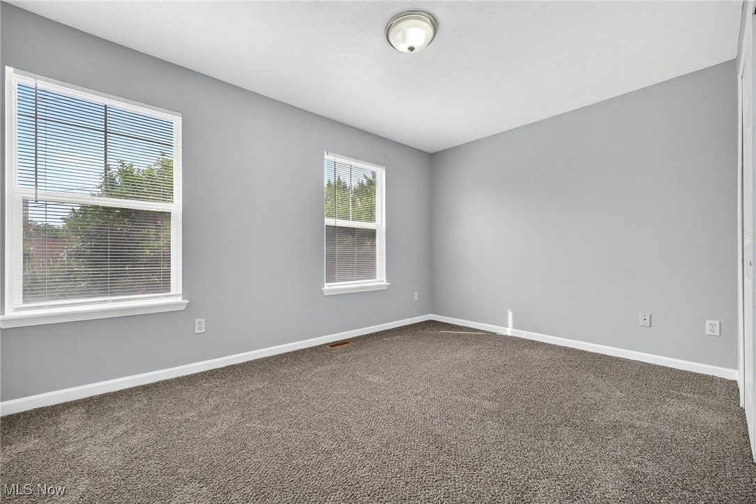 Waters Edge Condo Ph V - Residential