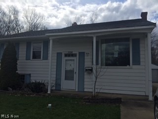 Oak View Manor - Residential