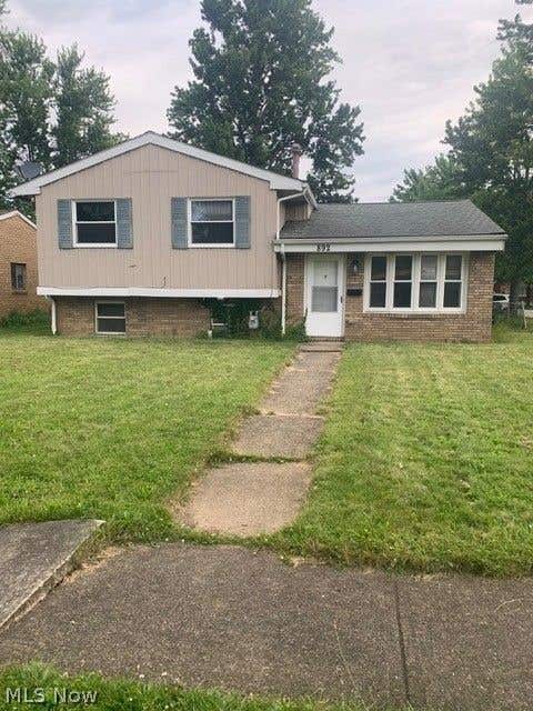 Photo for 892 Wilder Avenue