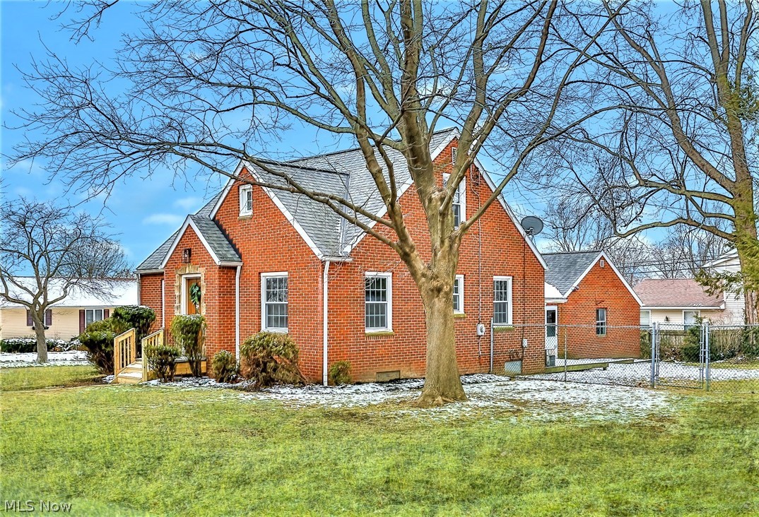 Beverly Park - Residential