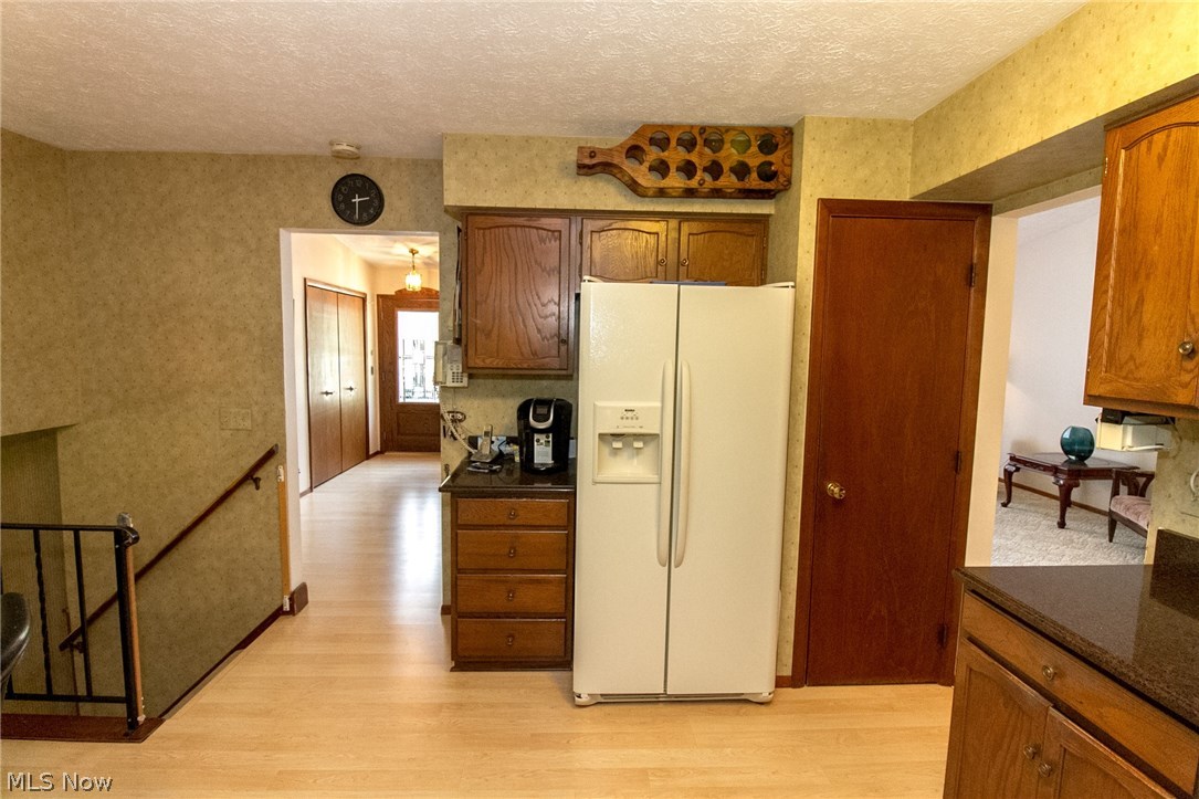 Lake Grove Estates - Residential