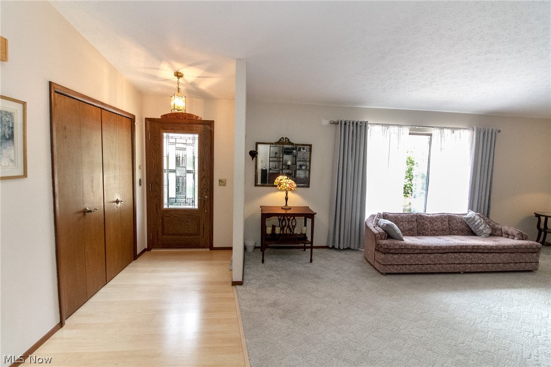 Lake Grove Estates - Residential