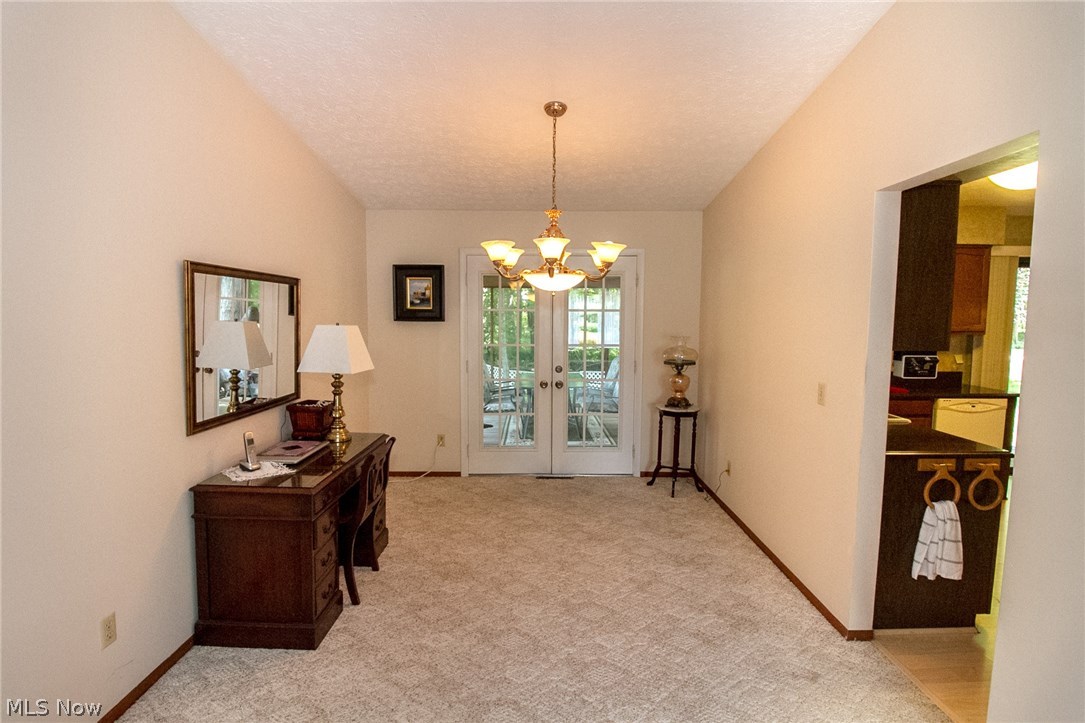 Lake Grove Estates - Residential