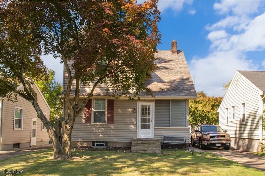 Welcome to 438 Hayes Ave. This well-maintained home is ready for its new owner. Located in the desirable McDonald village. Upon entering, you are greeted with a cozy enclosed front porch, the living room and dining room are an open layout with newer flooring, ceiling fans, and an abundance of natural light. Around the corner is the adorable eat-in kitchen. The second floor boasts two large bedrooms and a generously sized bathroom with a vanity area. The lower level includes laundry facilities and offers numerous opportunities for storage or an office, whatever you desire. Recent updates include fresh paint, new flooring, new copper piping, a six-year old roof, new windows approximately 3 years, and a central air unit installed just one year ago. All that's left to do is move in! This home is conveniently situated near parks and shopping. Do not delay, schedule your showing today!