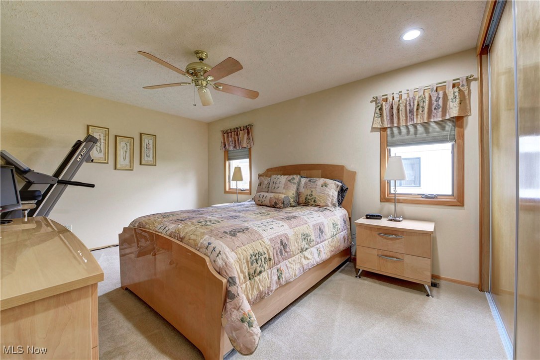 8739 Timber Edge Drive, North Ridgeville, Ohio image 35