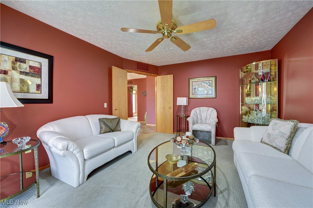 8739 Timber Edge Drive, North Ridgeville, Ohio image 21