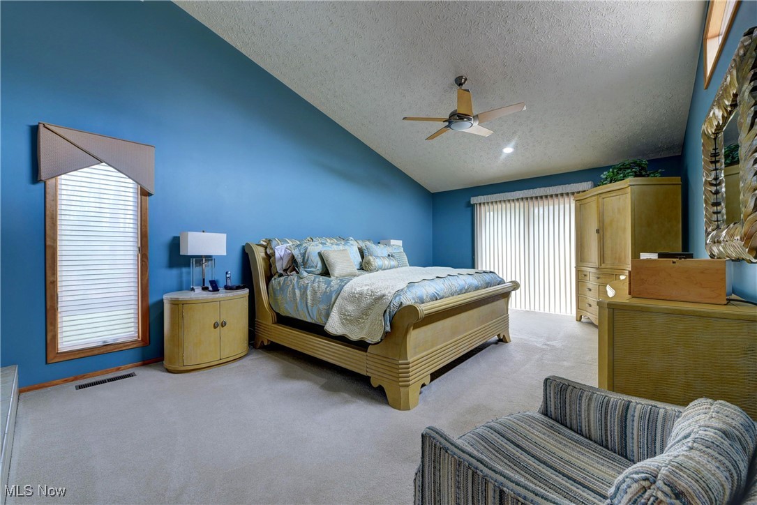 8739 Timber Edge Drive, North Ridgeville, Ohio image 23