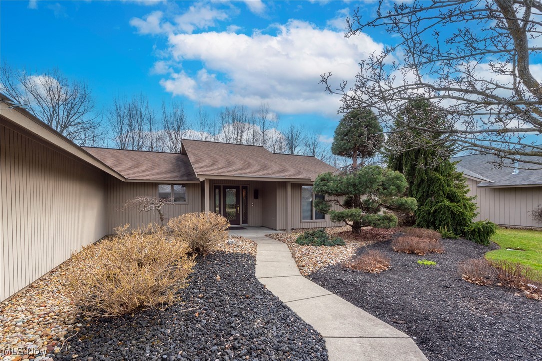 8739 Timber Edge Drive, North Ridgeville, Ohio image 40