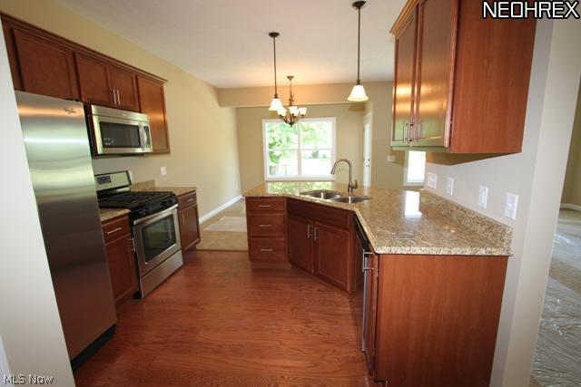 Larimar - Residential