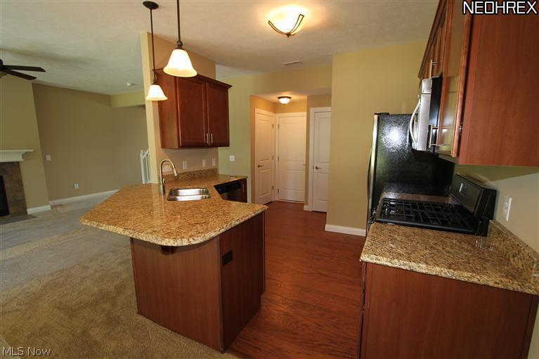 Larimar - Residential