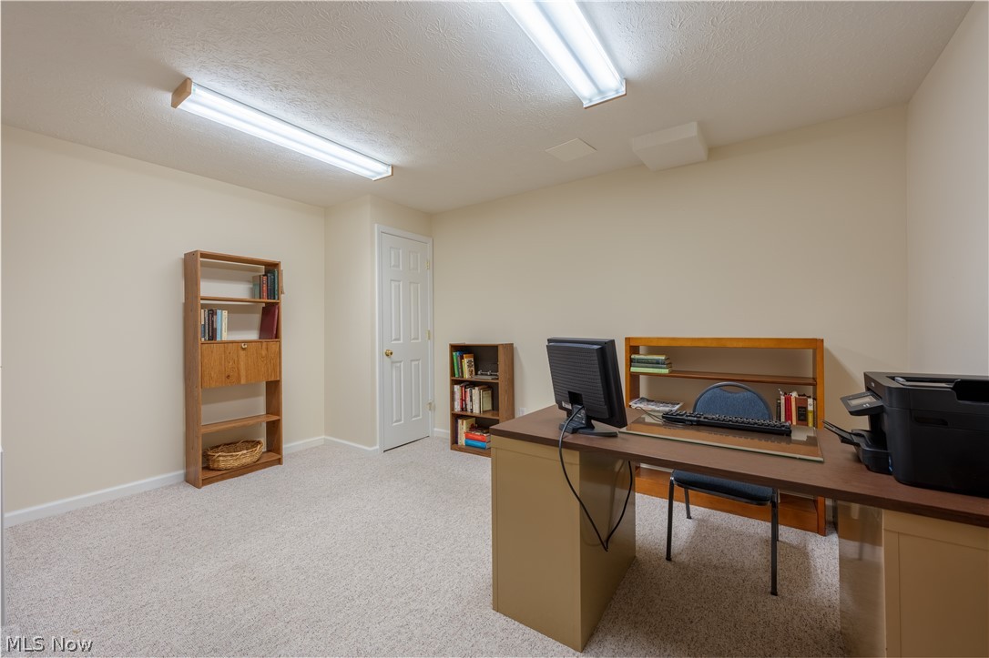 Woodbury Condo - Residential