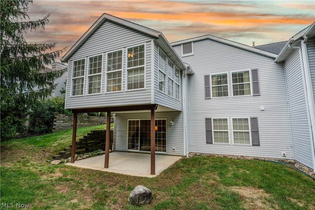 Woodbury Condo - Residential