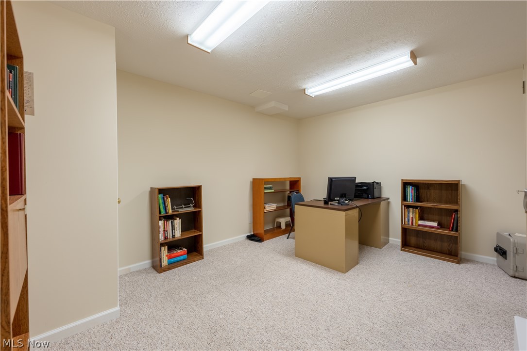 Woodbury Condo - Residential