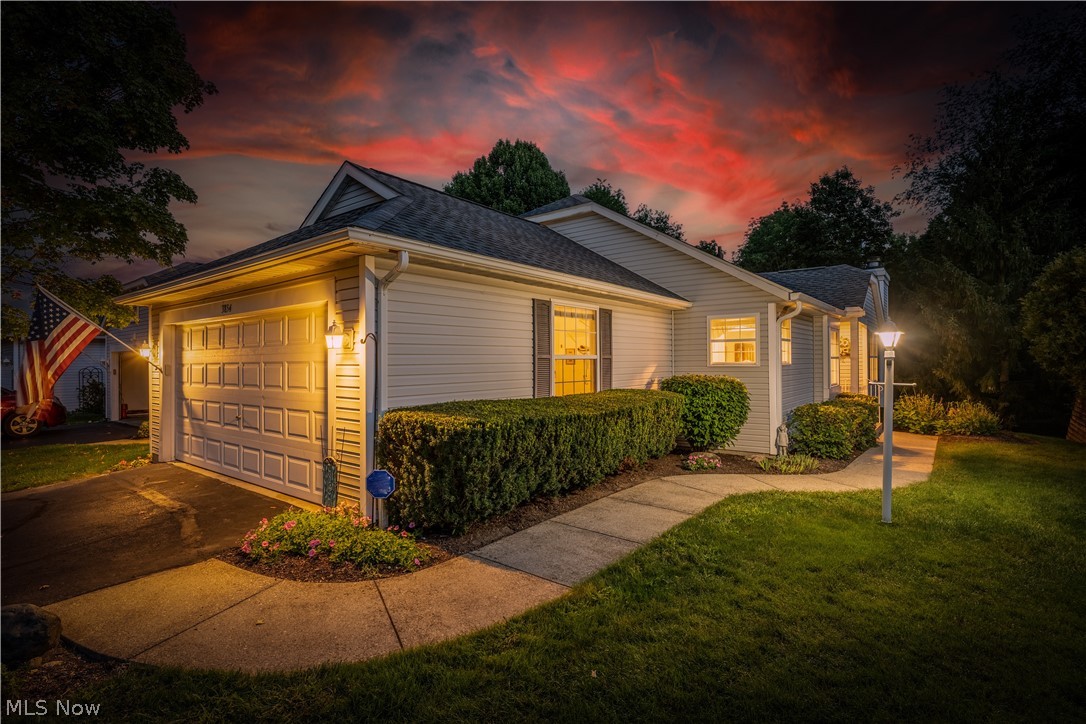 Woodbury Condo - Residential