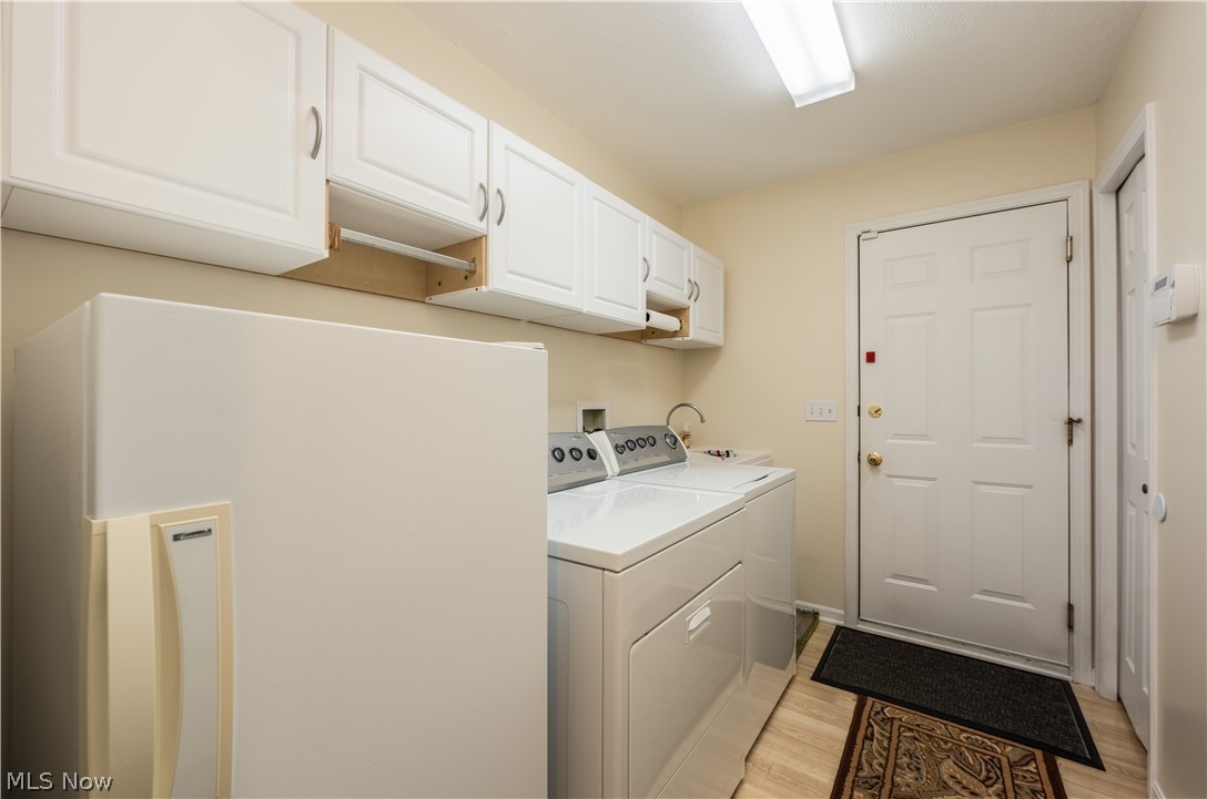 Woodbury Condo - Residential