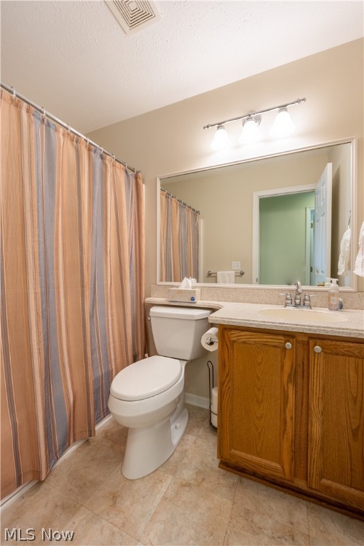 Woodbury Condo - Residential