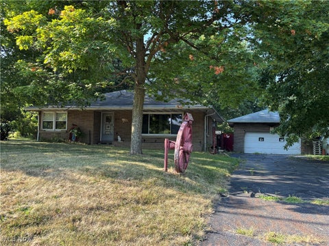 Photo for 156 W Pidgeon Road