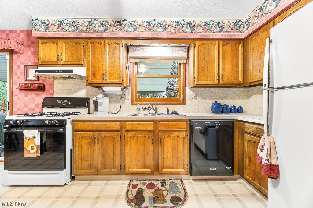 Fairlane Estates - Residential