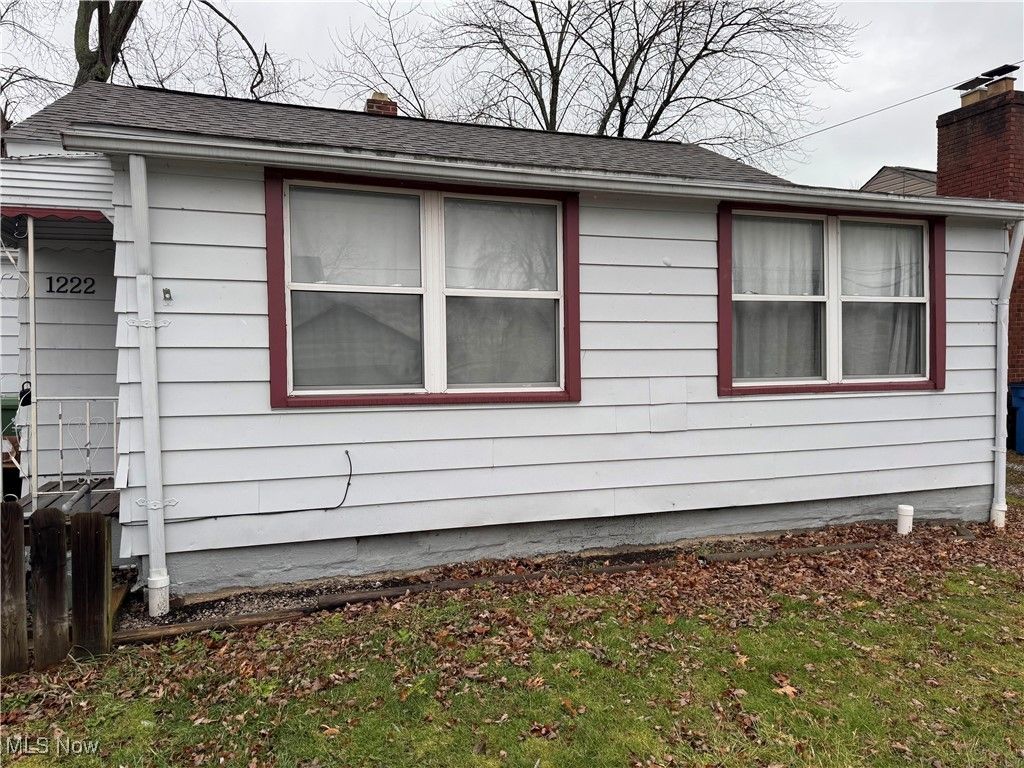 Photo of 1222 E 360th Street, Eastlake, OH 44095 (MLS # 5178775)