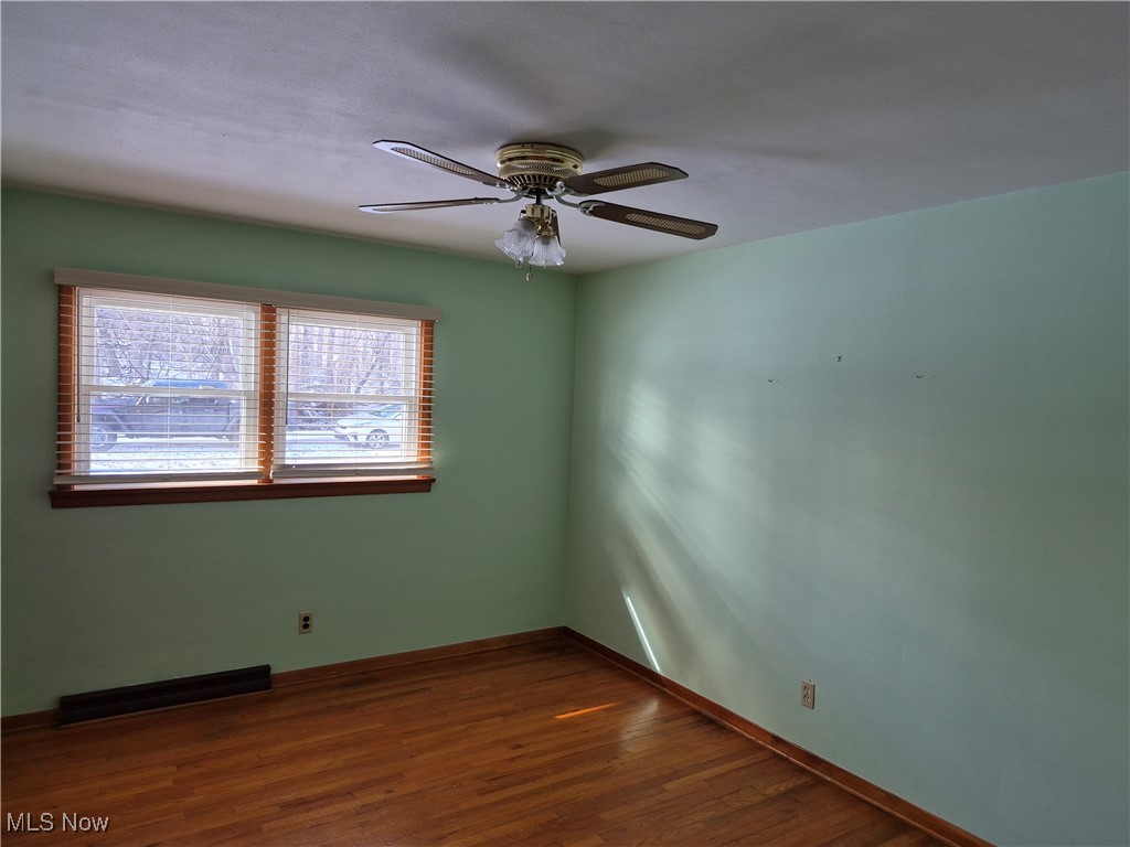 5023 Hecock Avenue, Lorain, Ohio image 27