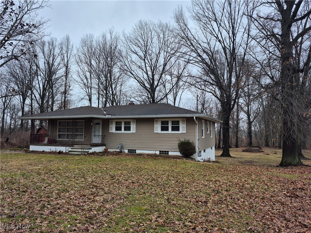 5023 Hecock Avenue, Lorain, Ohio image 4