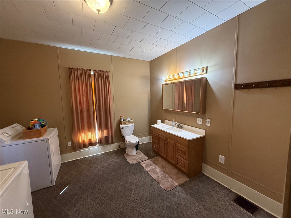 618 N 11th Street, Cambridge, Ohio image 16