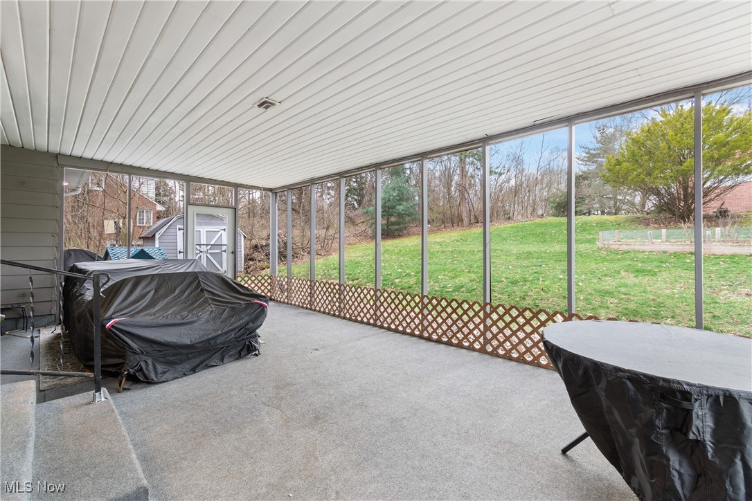 3908 Greenfield Road, Uniontown, Ohio image 28
