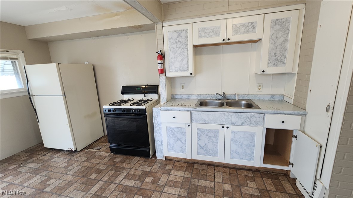 3778 W 116 Street, Cleveland, Ohio image 5