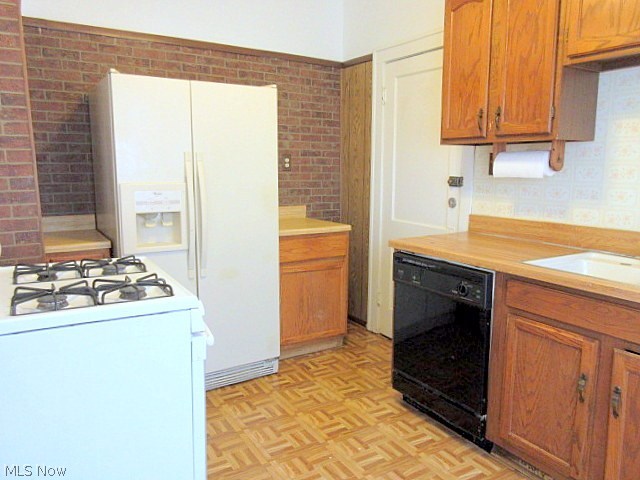 Garfield Park - Residential Income