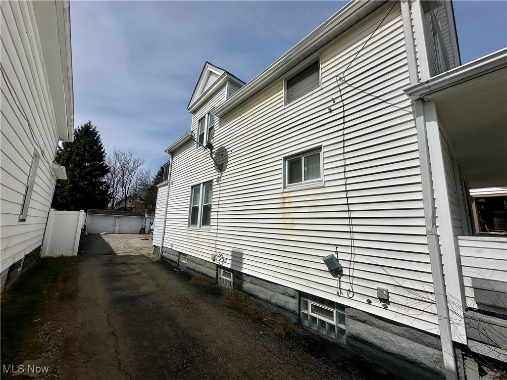 3452 W 49th Street, Cleveland, Ohio image 2