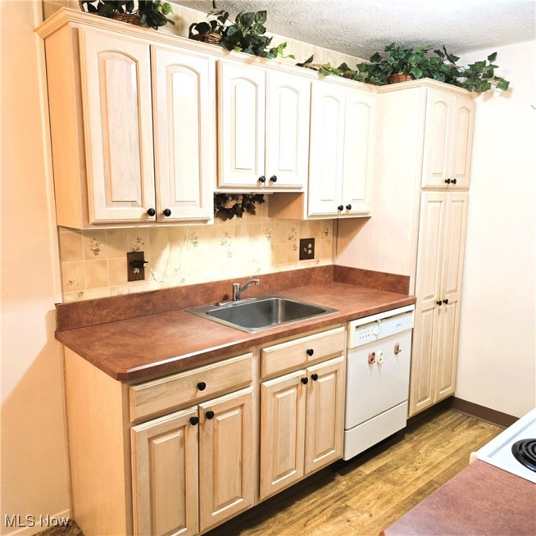 16480 Heather Lane 203
