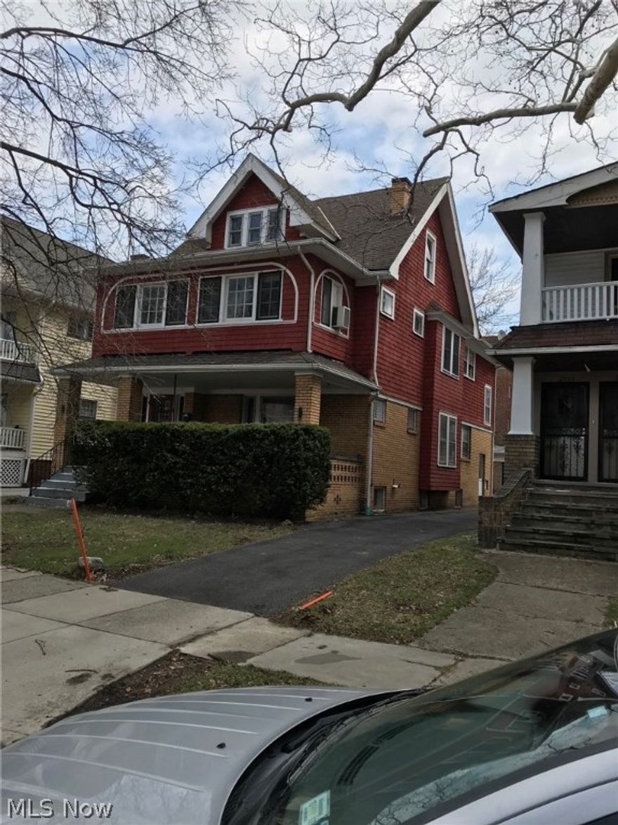 Off of Larchmere in the Arts District. Walk to antique shops, restaurants and much more. Buyer to assume SHPOS Violations & Escrow Funds. Seller has ordered POS. 1 4 suite & 3 additional 2 suite homes available on Cheshire in this portfolio. Long term tenants. Rent Roll & Expenses available upon request.
SARO
SHPOS Violations attached...Please take in consideration that Buyer to Assume all POS Vioilations & Escrow $$ when making an offer...Buyer to acquire their own estimate to escrow.