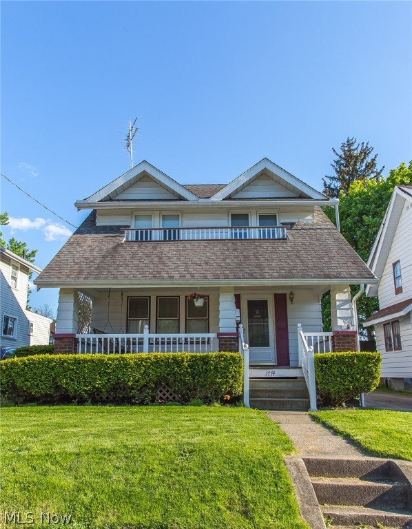 This well maintained family home has it all! Starting with great curb appeal this lovely colonial has maintenance free aluminum siding,, newer dimensional roof with 30 year shingles, Kitchen updated with stainless appliances. Home has 3 bathrooms, one on each floor (full up and 1st floor and 1/2 bath in basement). There are closets galore, most windows are vinyl replacement and glass blocks in basement. Basement is spacious and is finished with recreation room and office area. The formal dining room is huge and has beautiful oak cabinets and window seat area. The are hardwoods under carpet throughout. There is a digital
antenna that stays and the back yard is fenced and features a shed/workshop & there is a nice wood deck.