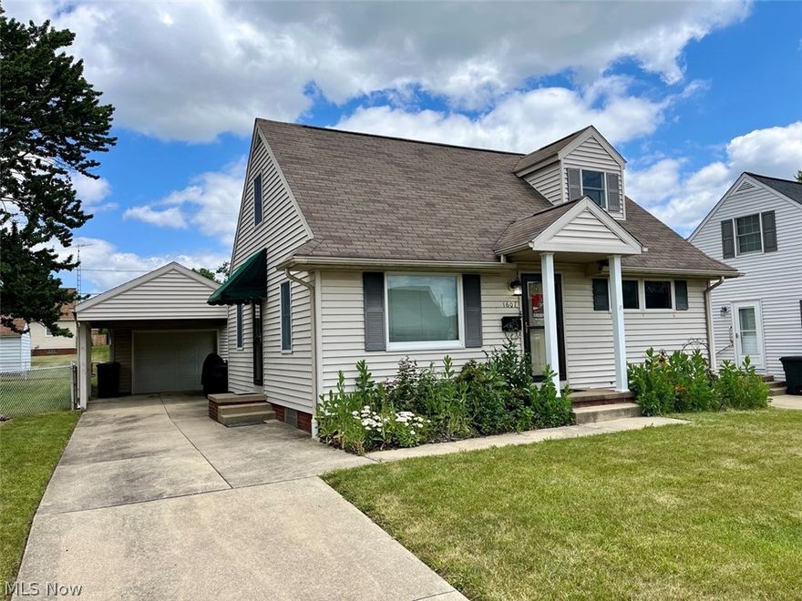 Estate Auction - Clean 3 Bedroom Bungalow - Detached Garage & Carport - Plain Twp., Plain LSD - Live and Online Bidding Available. All sells to settle the Donald W. Boyer Estate, Stark County Probate case #248679 on location. ONLINE BIDDING BEGINS SATURDAY, AUGUST 10, 2024 – 5:00 PM and AUCTION LIVE ON-SITE BIDDING WILL BEGIN TUESDAY, AUGUST 13, 2024, 5:00 PM. Real estate features a clean, move-in-ready bungalow home in Plain Twp. The home features 2 main-floor bedrooms, 1 full bath, eat-in kitchen, a full basement, and an additional upstairs bedroom. Good, shingled roof. Replacement windows. Gas FA furnace. Central air. 100-amp breaker electric. Concrete driveway. Fenced backyard. Detached single-car garage w/ carport overhang. The home was built in 1955 and has 1,170 SF of living space. Current taxes are $525.97 per half year. Plain Local Schools. Good opportunity, plan to attend! Terms On Real Estate: 10% down auction day, balance due at closing. A 10% buyer’s premium will be added to the highest bid to establish the purchase price. Any desired inspections must be made prior to bidding. All information contained herein was derived from sources believed to be correct. Information is believed to be accurate but not guaranteed.