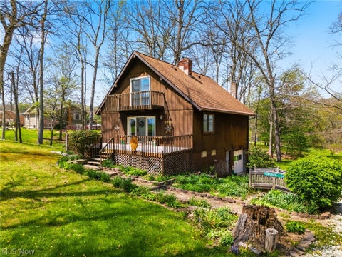 Photo of 2081 Waynesburg Road NW, Carrollton, OH 44615 (MLS # 5240848)
