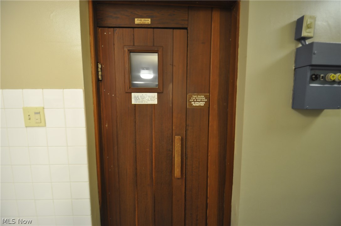 The Carlyle - Residential