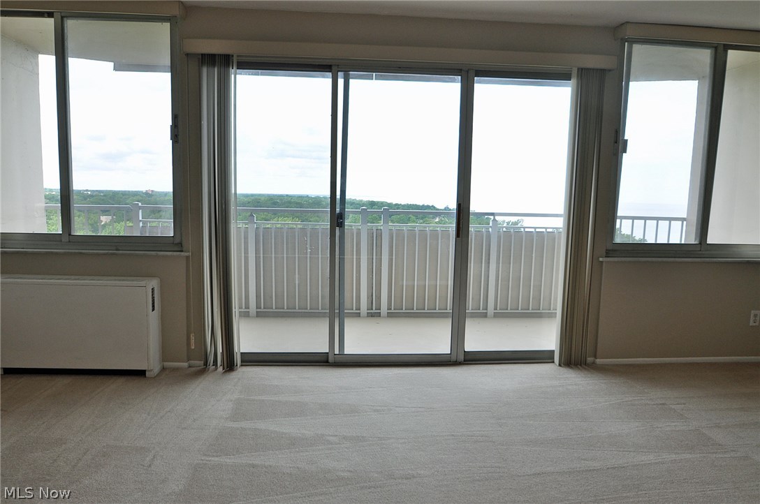 The Carlyle - Residential