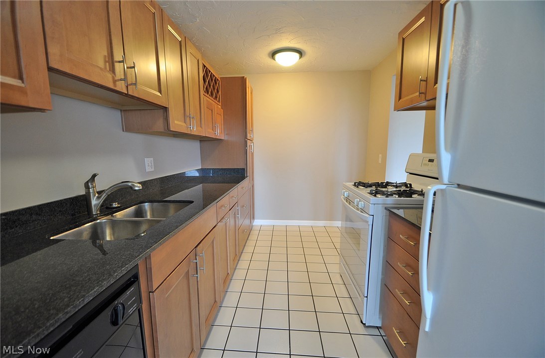 The Carlyle - Residential