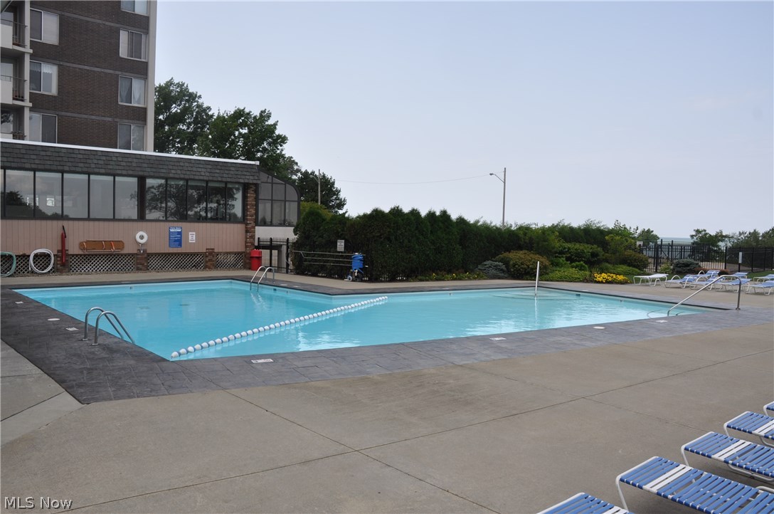 The Carlyle - Residential