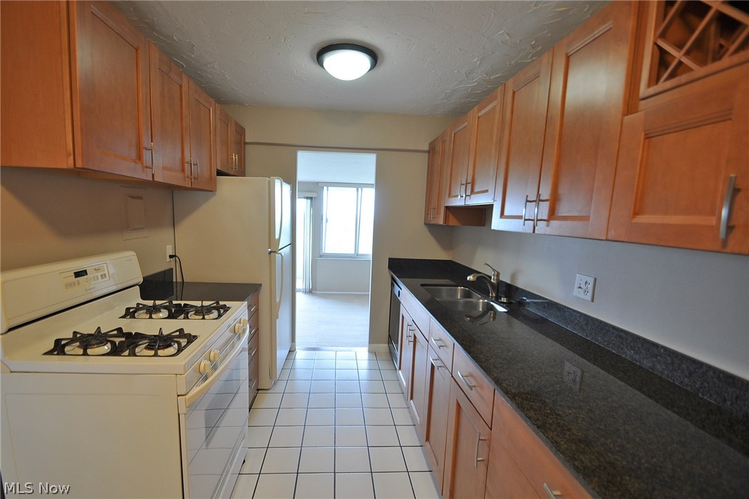 The Carlyle - Residential