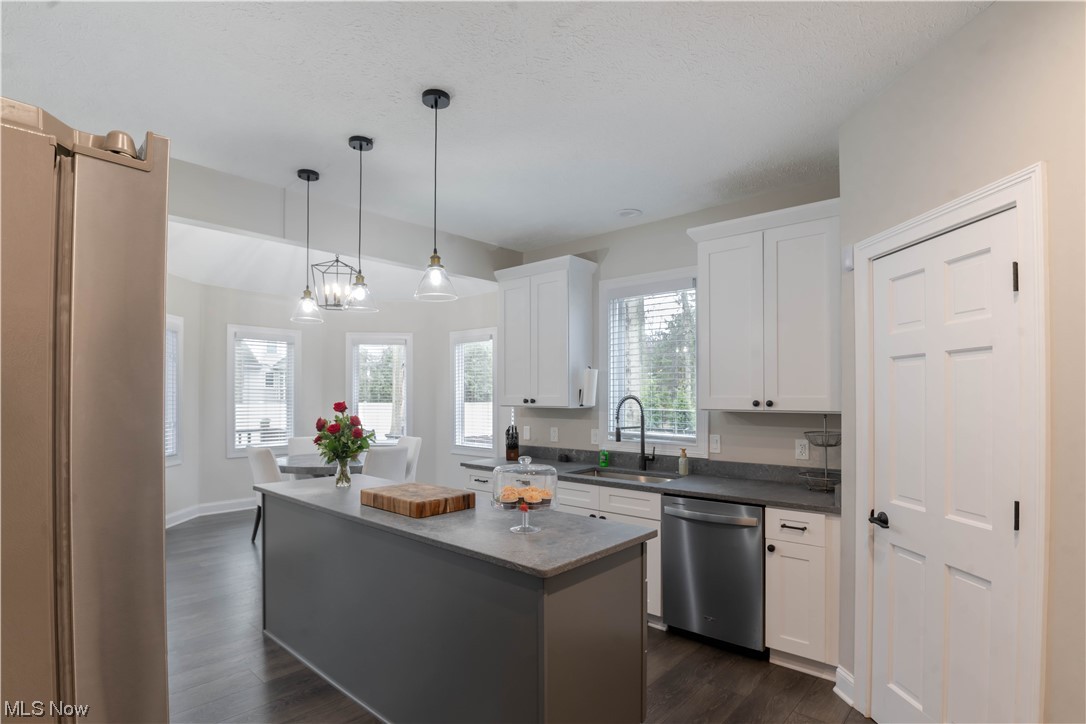 Dakota's - Residential